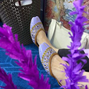 Embroidered Lavender Khussa